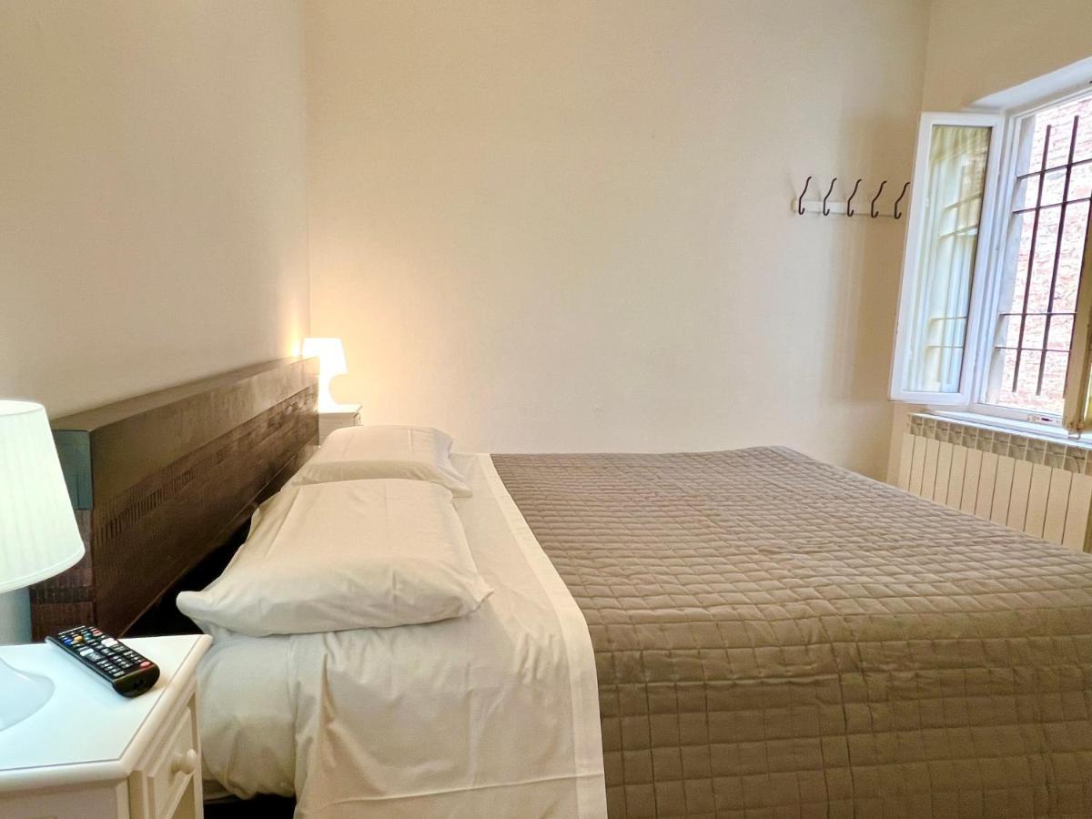 Gh Paradiso - Apartments Сієна Екстер'єр фото