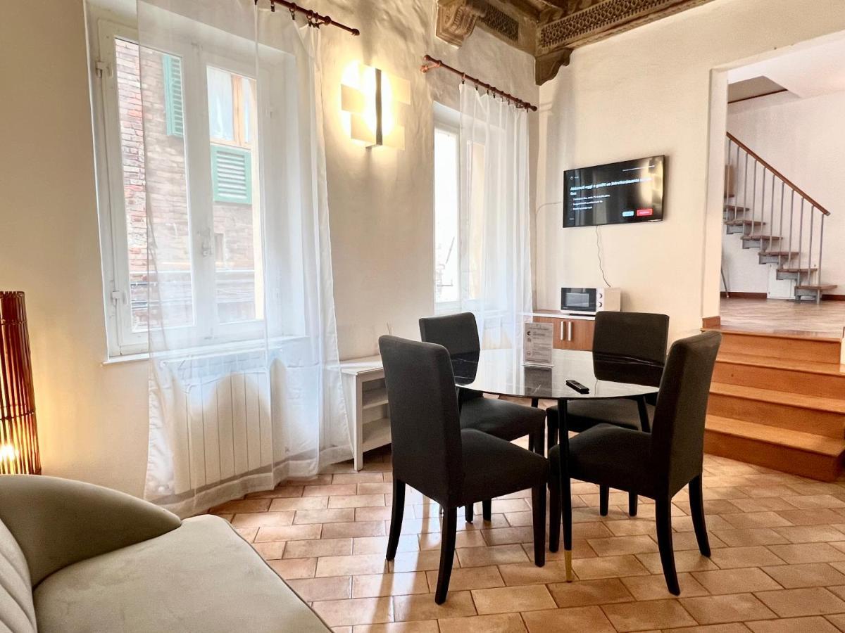 Gh Paradiso - Apartments Сієна Екстер'єр фото