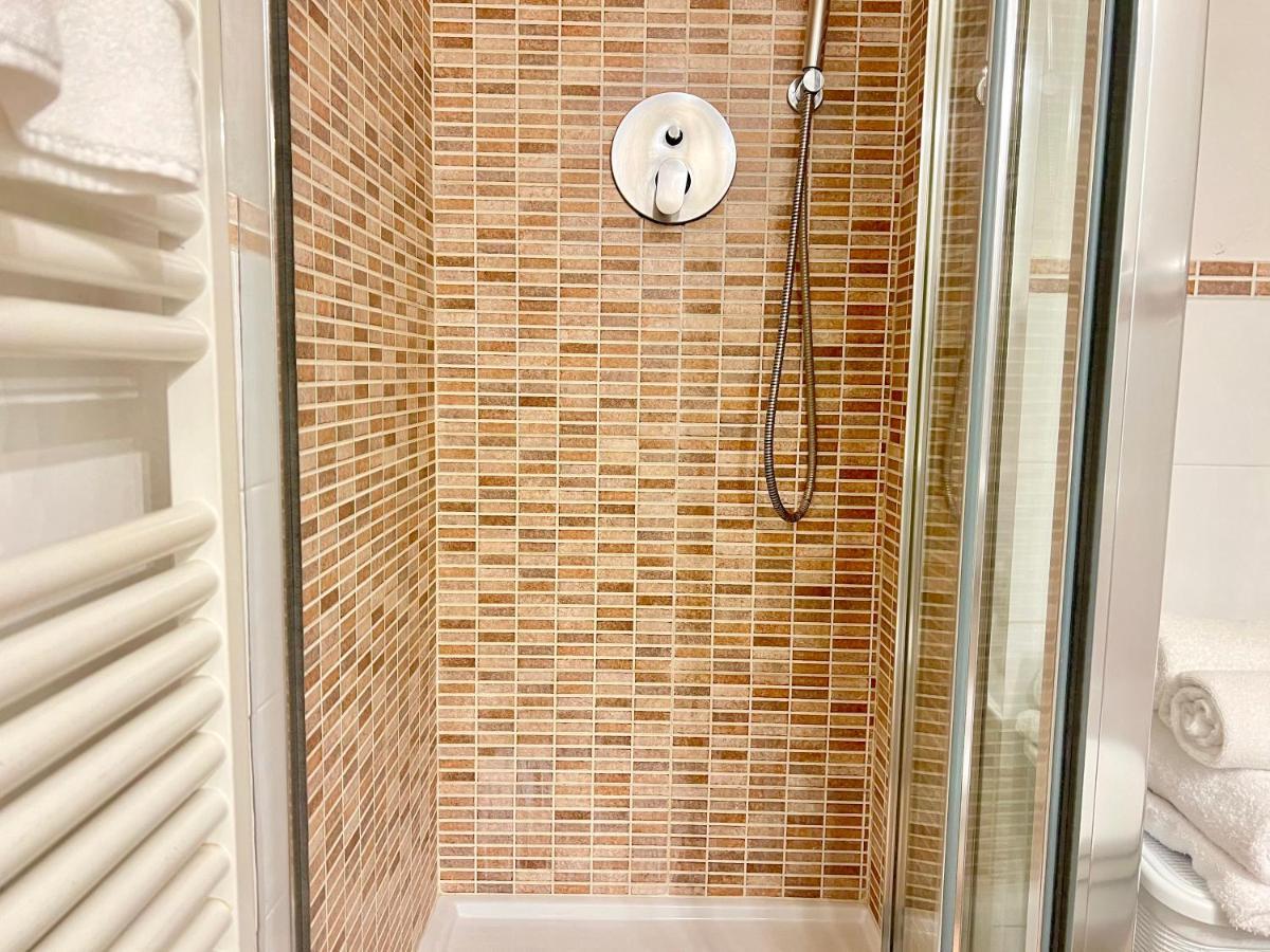 Gh Paradiso - Apartments Сієна Екстер'єр фото