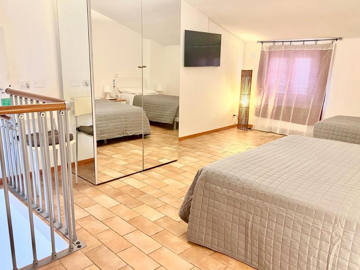 Gh Paradiso - Apartments Сієна Екстер'єр фото