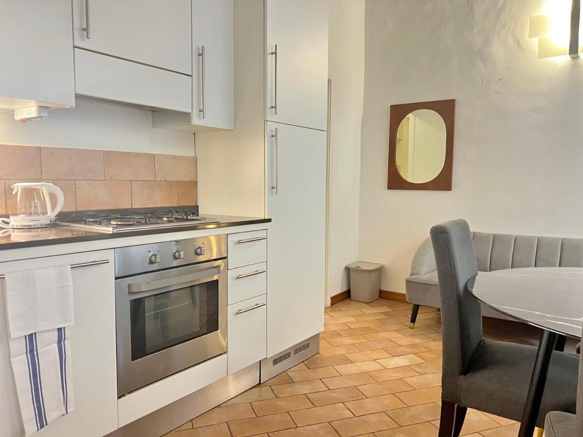Gh Paradiso - Apartments Сієна Екстер'єр фото